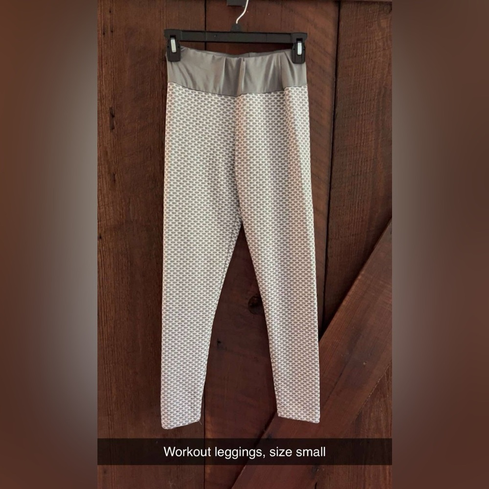 Gray Patterned Leggings
